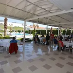 Tripolis מלון 5*