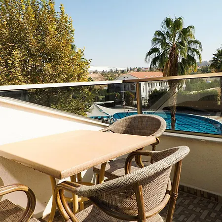 Hotel Tripolis Pamukkale