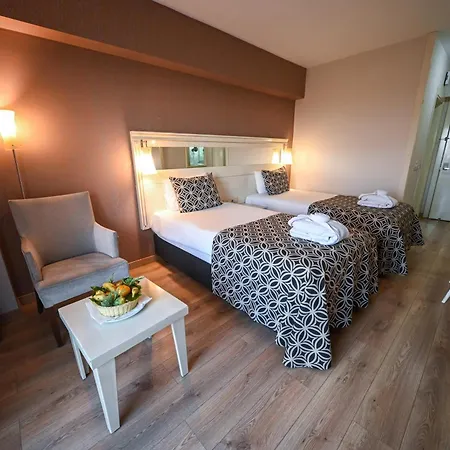 Hotel Tripolis 5*