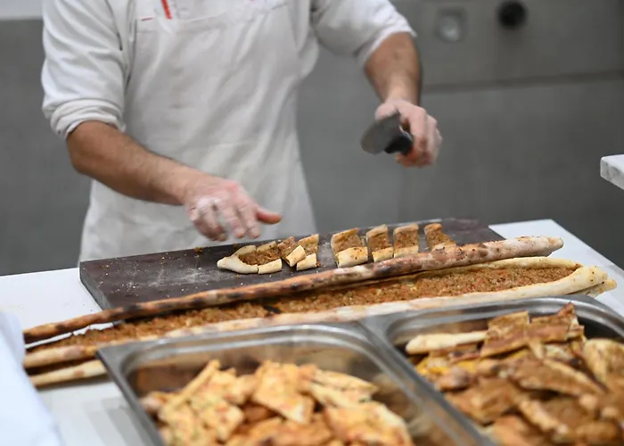 特里波利斯酒店