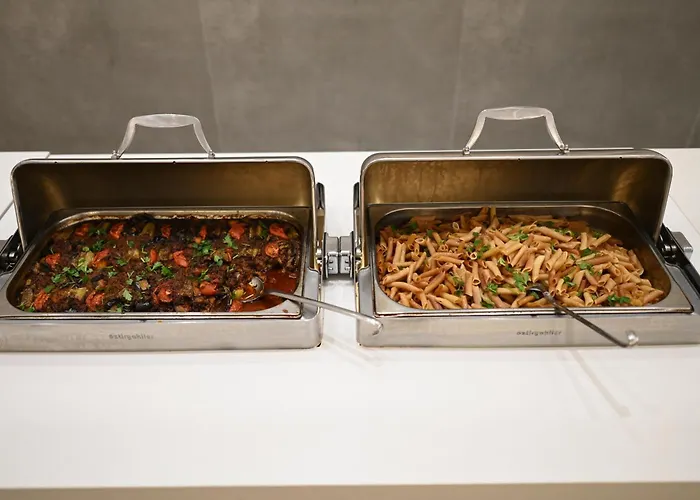 特里波利斯酒店 酒店