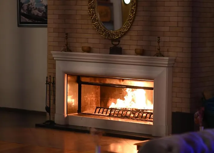 特里波利斯酒店