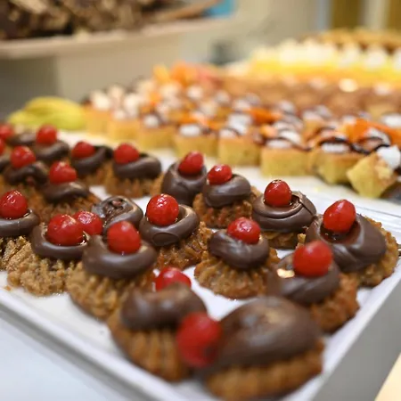 ホテル トリポリス